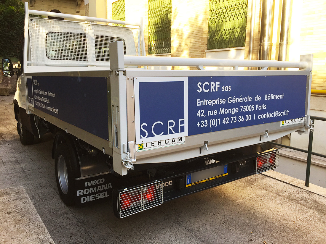 SCRF Flotte Aziendali personalizzazione con pannelli in alluminio decorati con stampe digitali garantite per esterni (3 anni)